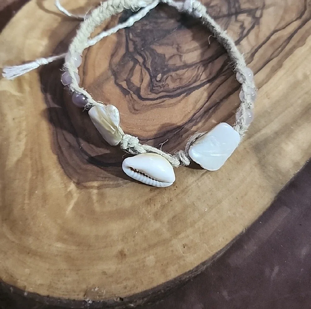 Handmade Shell & Bead Hemp Anklet - Natural Beige with Rose Quartz Beads